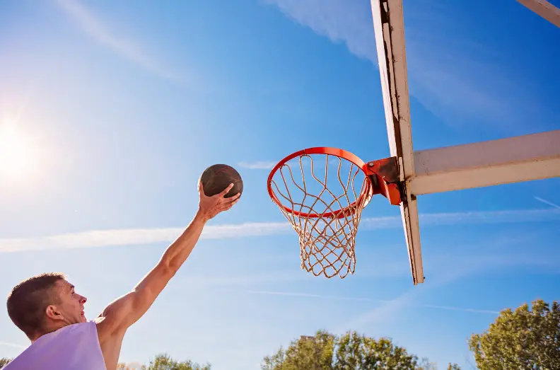 Can I dunk if I less than 6 foot without shoes?