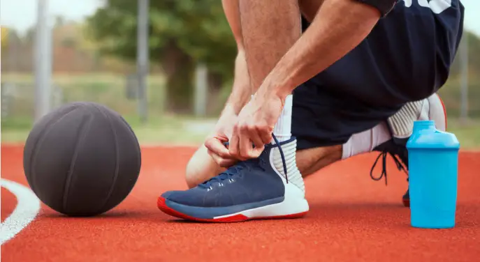  Lifts Avoid Wearing Basketball Shoes 