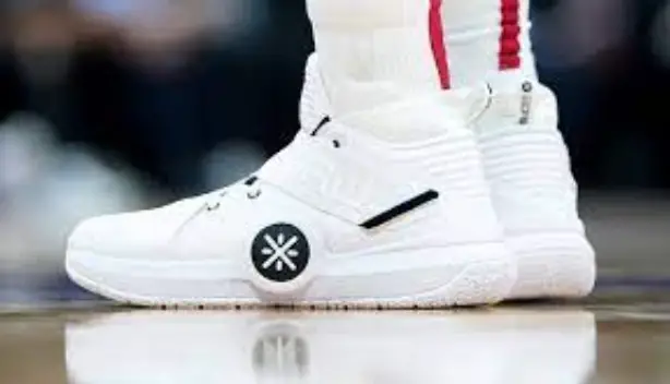 What Do Dwayne Wade's Basketball Shoes Look Like? - GCBCBasketball Blog