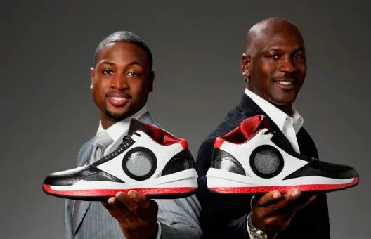 What Do Dwayne Wade's Basketball Shoes Look Like? - GCBCBasketball Blog