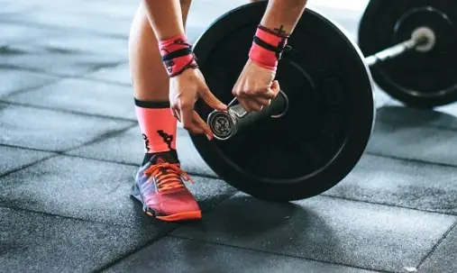 What To Look Basketball Shoes While Working Out?