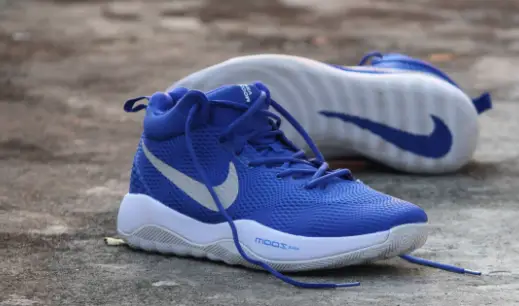 Why Blue Basketball Shoes Great?